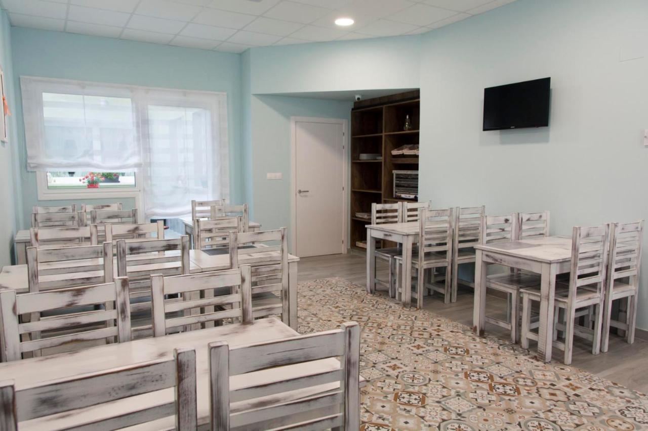 Hotel Mica Palas de Rei Ngoại thất bức ảnh